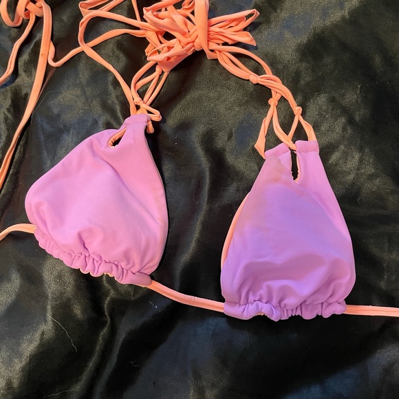 Reversible bathing suit top - Picture 1 of 2